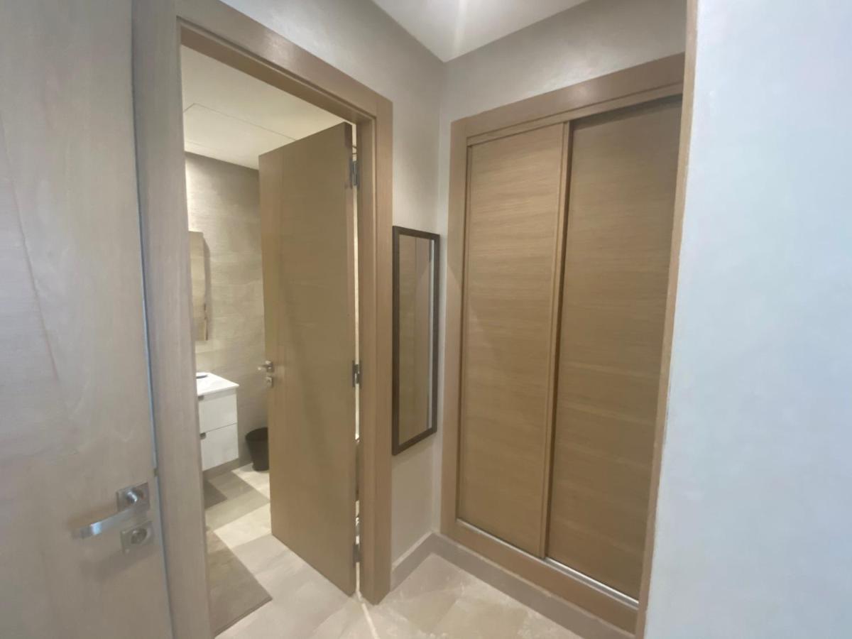 Luxueux Appartement Avec Vue Panoramique, Proche De La Gare Welcome Stay Казабланка Екстериор снимка